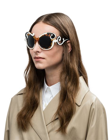 prada minimal baroque spr 23ns|Prada Minimal Baroque Eyewear.